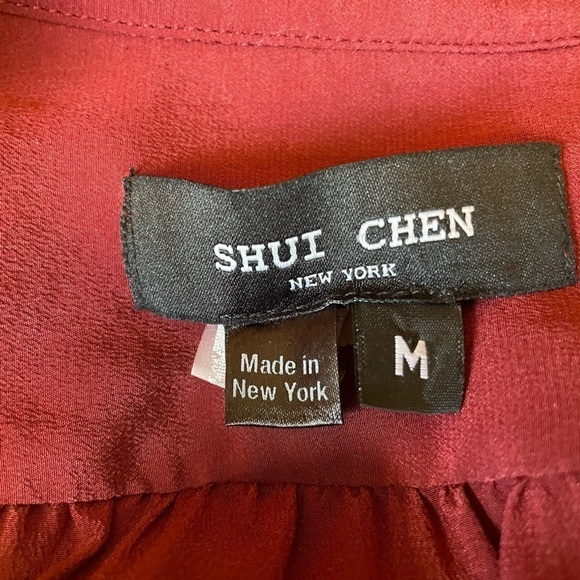 Shui Chen 100% silk blouse with lambs leather trim - Picture 6 of 6